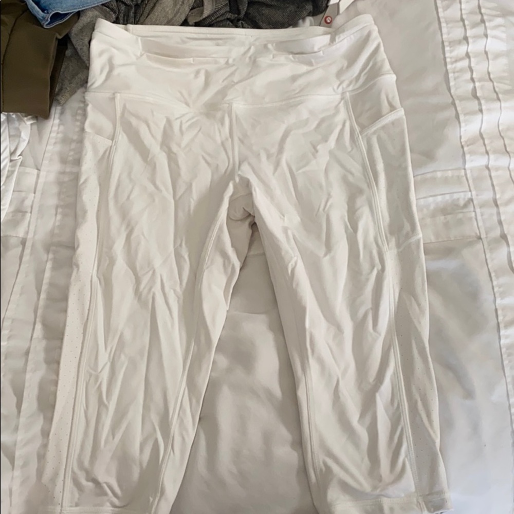 Lulu lemon crop pants